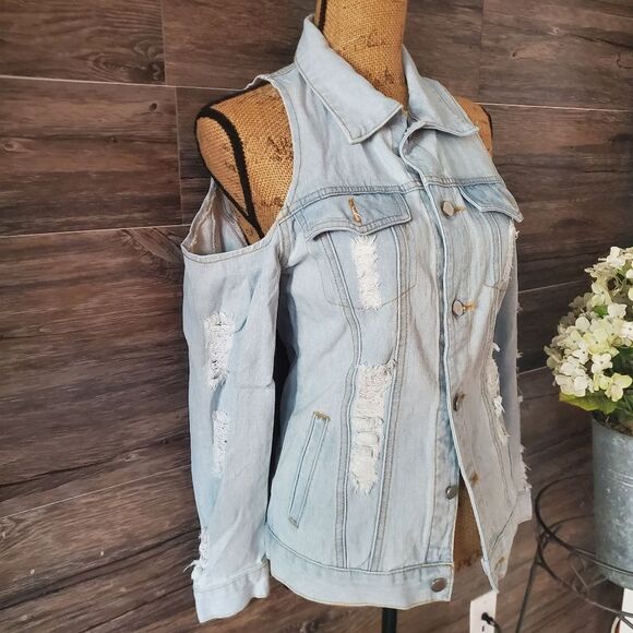 Point 5 Cold Shoulder Denim Jacket Light Wash Small - Picture 4 of 10